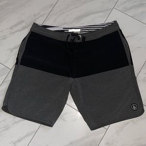 Volcom Board Shorts🌊